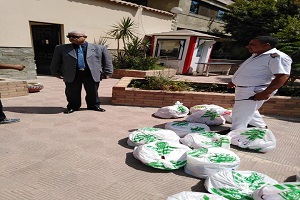 حملة لإزالة الاشغالات بشارع البساتين العمومي