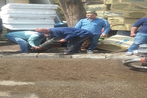 حملة لرفع الإشغالات ببعض شوارع الحي