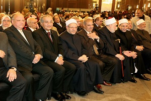 محافظ القاهرة يتفقد محطة زهراء عين شمس لتربية الخيول