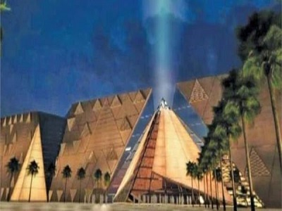 المتحف المصري الكبير يستقبل ٣٠٩ قطعة أثرية 