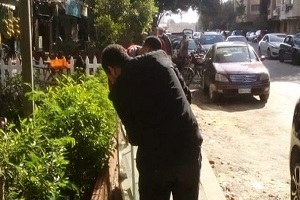 حي المعادي يتابع الإجراءات الاحترازية ويحرر عددًا من المخالفات