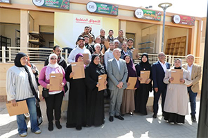 محافظ القاهرة يشهد حفل تسليم الدفعة الاولى من عقود للباعه المنقولين من سوق الزلزال