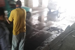 حي شبرا يقوم بمتابعة أعمال اصلاح وصيانة بالوعات الصرف الصحي