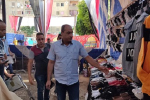 توفير السلع المدرسية للمواطنين بأسعار مناسبة