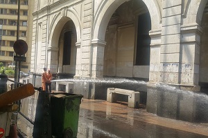 تنظيف محيط مبنى هندسة السكة الحديد