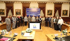 محافظ القاهرة يكرم أوائل الثانوية العامة من أبناء المحافظة 