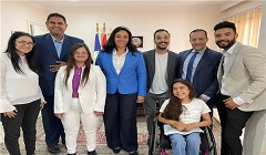 السياحة تدرس آلية دعم مبادرة لدمج ذوي القدرات في المجتمع من خلال الفن