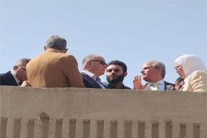 محافظ القاهرة يتفقد أعمال تحسين صورة الهوية البصرية بحي البساتين   