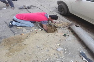 حل مشكلة الإنارة بمنطقة العشماوي