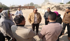 هيئة النظافة ترفع مخلفات الهدم أسفل محور الحضارات بمصر القديمة