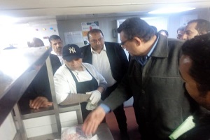 حملة مكبرة للمرور على محلات اللحوم المجمدة