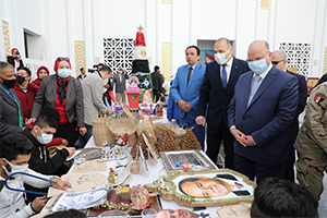 محافظ القاهرة يفتتح معرض مصر بقت أحلى للأنشطة الطلابية