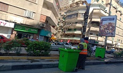 حملات مكثفة لأعمال النظافة والتجميل بنطاق الحي