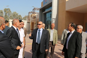 محافظ القاهرة يتفقد بدء التشغيل التجريبي للمرحلة الاولى لجراج روكسي