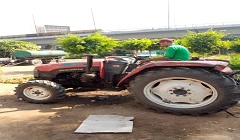 إصلاح المعدات الزراعية للهيئة العامة للنظافة والتجميل بأيدي مهندسيها 