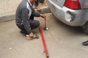 إزالة حواجز حديدية