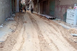 متابعة أعمال إحلال و تجديد الصرف الصحى بالحي  