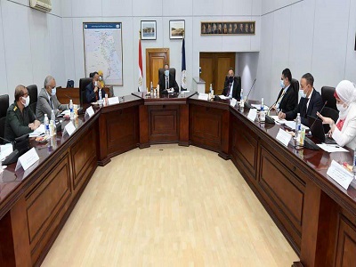 وزير السياحة والآثار يترأس الجلسة الاستثنائية لمجلس إدارة المجلس الأعلى للآثار 