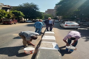 متابعة تنفيذ خطة الرصف وتطوير شوارع الحى 