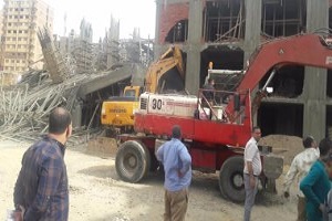 إزالة 3 عقارات مخالفة تحت الإنشاء بحي دار السلام