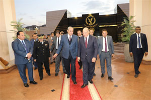  محافظ القاهرة يزور مديرية أمن القاهرة للتهنئة بمناسبة عيد الشرطة ال72