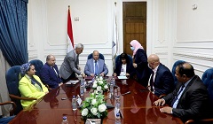 محافظ القاهرة يوقع بروتوكول تعاون لتوفير برامج تأهيل وتشغيل للشباب