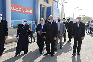 محافظ القاهرة يتفقد مركز التطعيم الرئيسي ضد فيروس كورونا