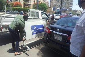 رفع حواجز حديدية اسفل كوبري الميرغني