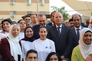 محافظ القاهرة يفتتح مشروع فراغ عام جديد بمدينة الخيالة