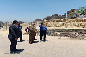 محافظ القاهرة يتفقد أعمالة إزالة المساكن بمنطقة الجبخانة