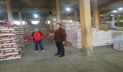 تموين القاهرة تضبط سلعا مخزنة في المرج قبل طرحها للبيع بأسعار مرتفعة