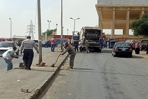 حملة لرفع تراكمات القمامة بحي المقطم