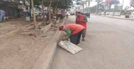 رفع كفاءة النظافة بشوارع الحي كامًلا