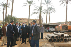 محافظ القاهرة يتفقد الأعمال الجارية بمحطة الصرف الصحي بمؤسسة الزكاة بالمرج