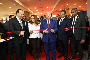 محافظ القاهرة ومحافظ دمياط يفتتحا الدورة ال56 لمعرض القاهرة الدولى