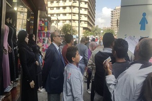 السيد رئيس الحي يتفقد سيارات حملة 100 مليون صحة بالحي