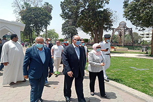 محافظ القاهرة يقوم بجولة تفقدية لمتابعة غلق الحدائق والمتنزهات وتطبيق الإجراءات الإحترازية