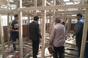 حملة مكبرة لمتابعة المباني المخالفة بحي النزهة