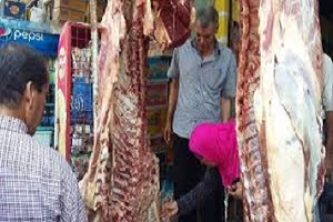 حملة أمنيه لفحص محلات ومنافذ بيع اللحوم بشوارع الحي