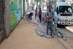 متابعة أعمال التطوير الجارية بالحي  