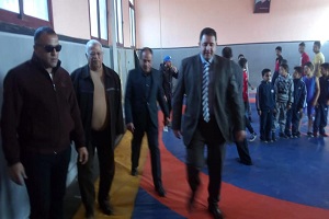 المرور ميدانيًا على كافة المنشآت الخدمية بنطاق أحياء القاهرة 