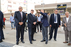 جولة تفقدية لمحافظ القاهرة بمدينة الأمل "عزبة الهجانة سابقاً"