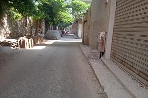 حملة نظافة لرفع كفاءة شوارع الحي  