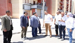 رئيس هيئة النظافة يتفقد اعمال النظافة بمدينة الخياله بالبساتين