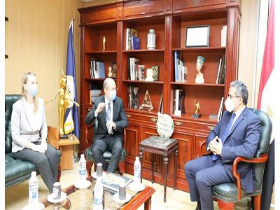 وزير السياحة والآثار يستقبل سفيري دولتي المجر وأوزبكستان في القاهرة 