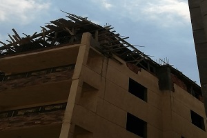 حمله لإزالة المباني المخالفة بالحي