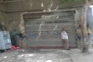 غلق ورش ومحلات مخالفة في دار السلام