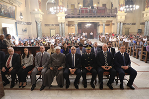 محافظ القاهرة يشهد إحتفال الأرمن الأرثوذكس بعيد القيامة نائبًا عن رئيس الوزراء