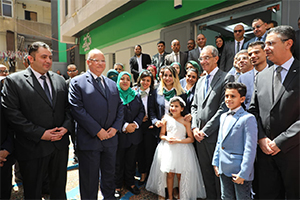 وزير الإتصالات ومحافظ القاهرة يفتتحان مكتبى بريد المقطم والأميرية 
