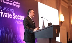 وزير السياحة والآثار يشارك كمتحدث رئيسي في اللقاء الشهري لغرفة التجارة الأمريكية